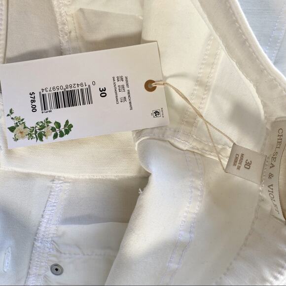 NWT Chelsea & Violet South Of France White Denim Mini‎ Skirt - Picture 3 of 6